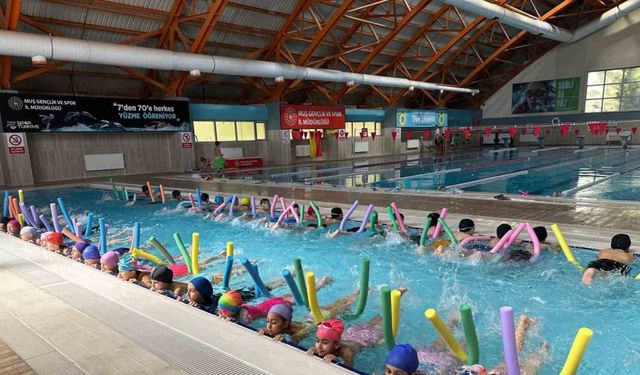Muş’ta "Yüzme Bilmeyen Kalmasın" projesi sürüyor