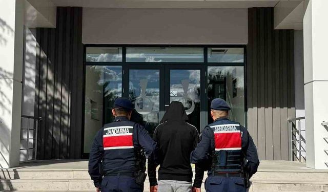 Niğde’de aranan 3 şahıs jandarma ekiplerince yakalandı