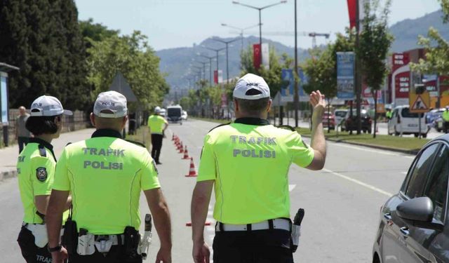 Ordu’da bir haftada 17 binden fazla araç ve sürücüsü denetlendi