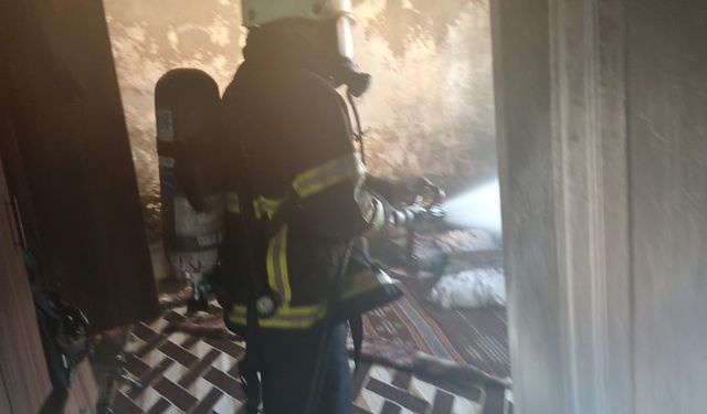 Reyhanlı’da ev yangını