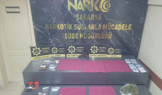 Sakarya’da uyuşturucu operasyonu: 10 gözaltı