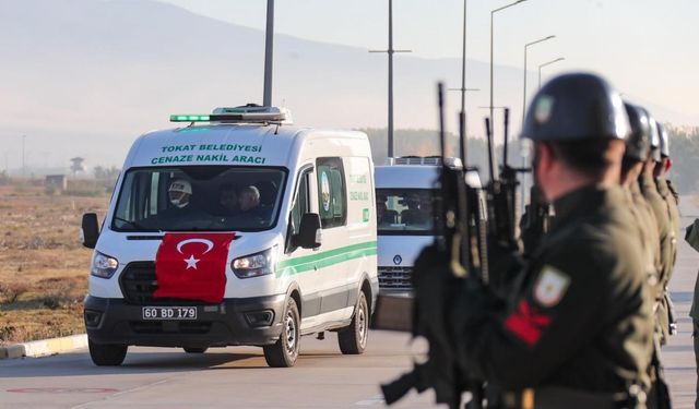 Şehit Eyüp Güner Gaziantep’e dualarla uğurlandı
