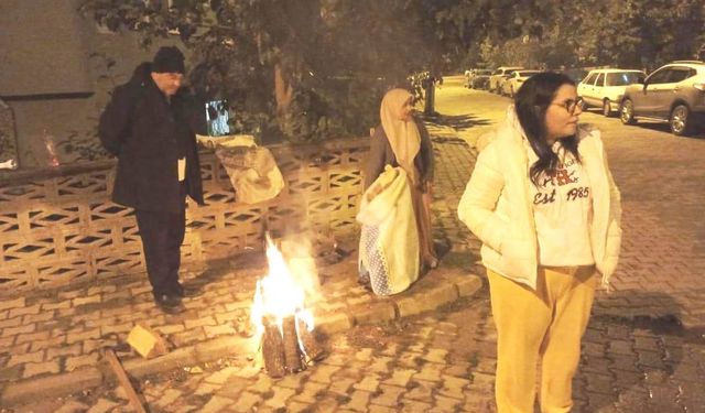 Simav’da 10 saatte irili ufaklı 55 sarsıntı kaydedildi