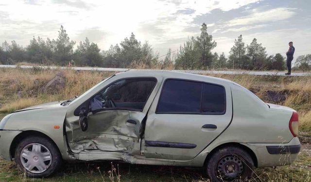 Uşak’ta iki araç çarpıştı: 1’i bebek 5 yaralı