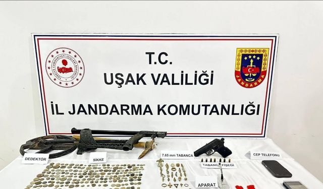 Uşak’ta jandarma ekipleri tarihi eser kaçakçılarına göz açtırmadı