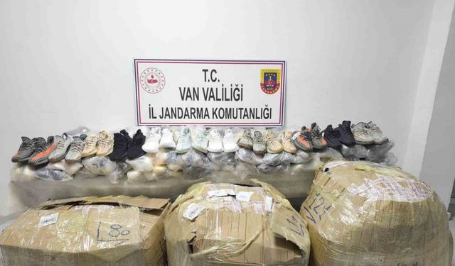 Van’da 2.4 milyon TL değerinde gümrük kaçağı malzeme ele geçirildi
