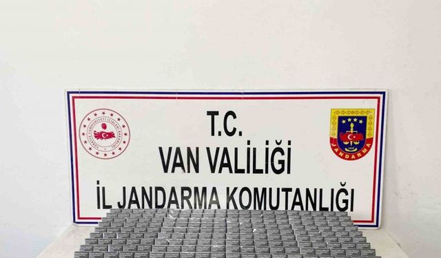 Van’da bin 470 paket kaçak sigara ele geçirildi