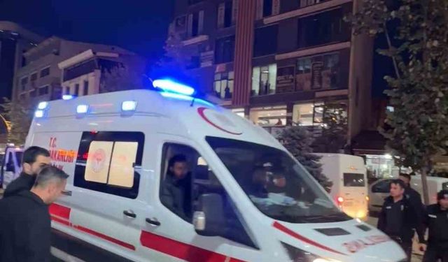 Yüksekova’da bıçaklı kavga: 1 yaralı