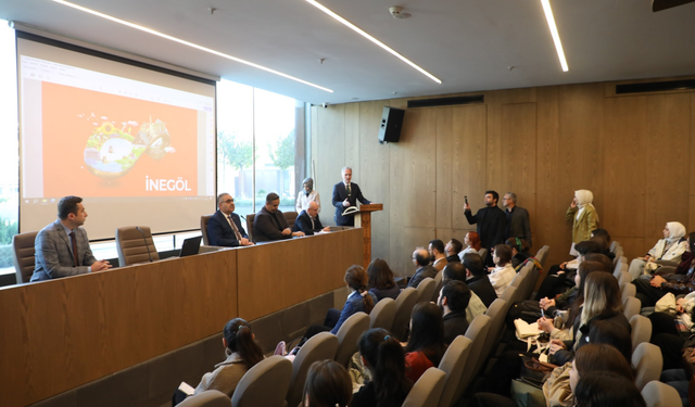 İnegöl Belediyesi Yıldız Teknik Üniversitesi Akademisyen Ve öğrencilerini ağırladı