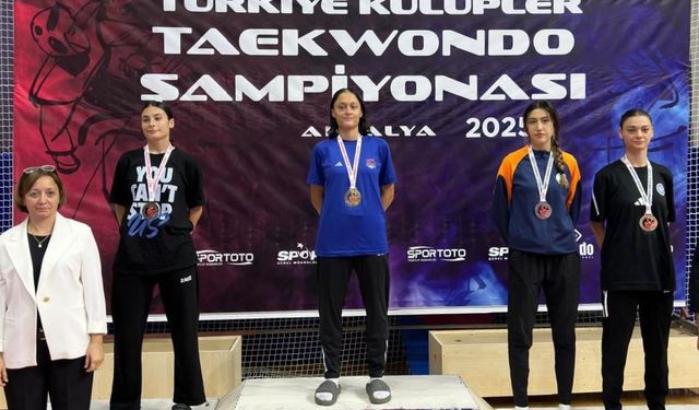 Osmangazili Taekwondocudan bronz madalya