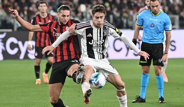 Serie A'da Milan, liderliği Napoli'ye kaptırdı