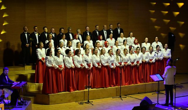 Nilüfer Konservatuvar Derneği ve SSD'den muhteşem Cumhuriyet konseri