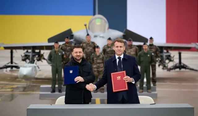 Ukrayna ile Fransa imzaları attı! 100 Rafale Savaş Uçağı satın alacak