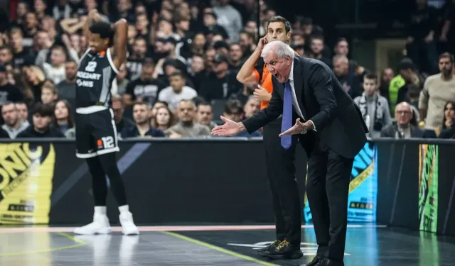Partizan taraftarlarından, Obradovic protestosu