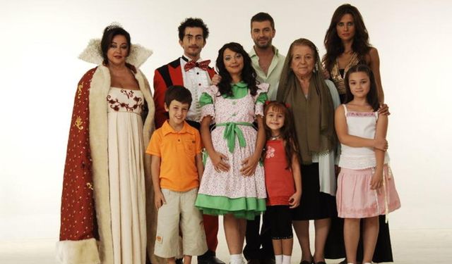 Asena Keskinci'den Evrim Akın hakkında şaşırtıcı iddialar! 'Babamla aynı evde...'