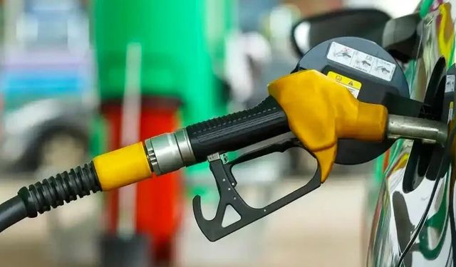 Araç sahiplerine peş peşe müjde: Bir indirim daha geliyor