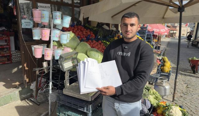 "Kimse bilmesin, Allah bilsin" diyerek 150 bin liralık veresiye defterini kapattı