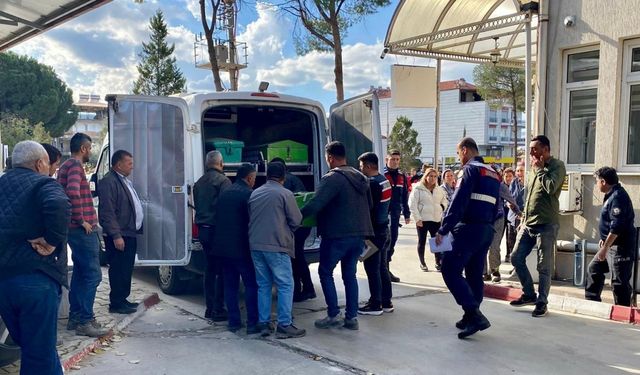 Bağda oyun oynayan çocuk traktörün altında kalarak hayatını kaybetti