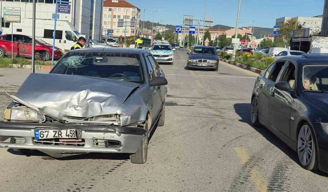 Bartın’da feci kaza: 3 yaralı