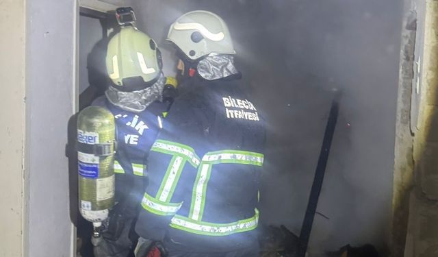 Bilecik’te metruk bina yangın