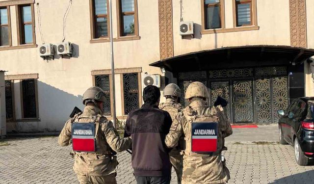 Cinsel taciz suçundan aranan şüpheli jandarma operasyonuyla yakalandı