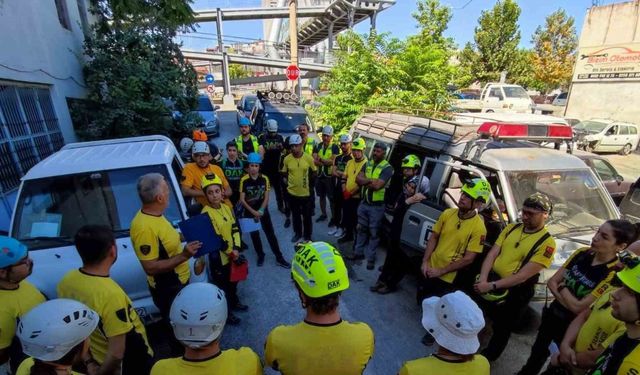 Dağ Arama Kurtarma 9 yıldır arama kurtarma operasyonlarında gönüllü olarak yardımcı oluyor