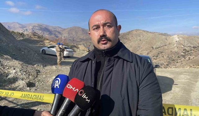 Devam eden heyelan, heyelan altında kalan şantiye müdürünü arama çalışmalarını güçleştiriyor