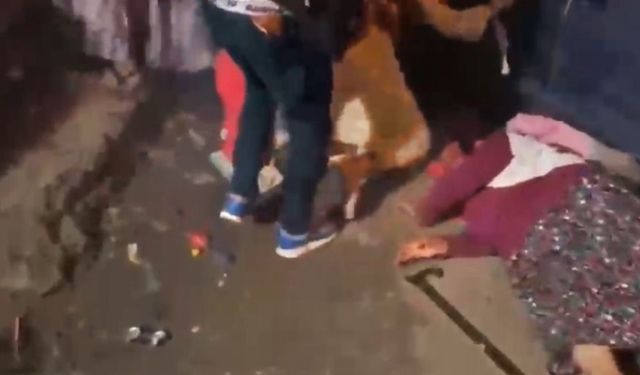 Havai fişekler kalabalığın ortasında patladı