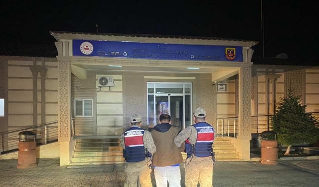 Erciş’te "Kurgulanmış Hırsızlık" oyununu jandarma ortaya çıkardı