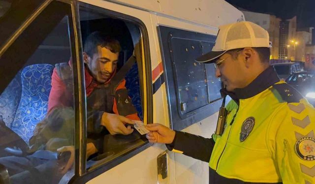 Hakkari’de eş zamanlı huzur ve güven denetimi