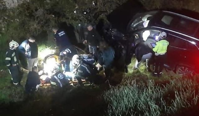 Kontrolden çıkan otomobil uçurumdan aşağıya yuvarlandı