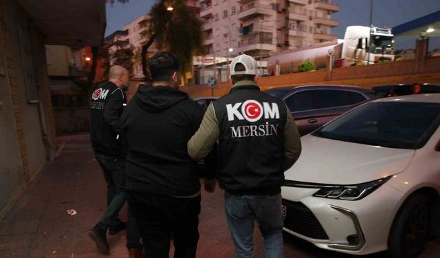 Mersin’deki rüşvet operasyonunda 6’sı gümrük memuru 11 kişi tutuklandı