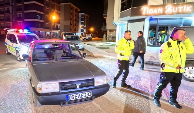 Önce araçla, sonra yaya olarak kaçtı: Sürücüsünün kayıplara karıştığı aracın plakasına 54 bin 879 lira ceza yazıldı
