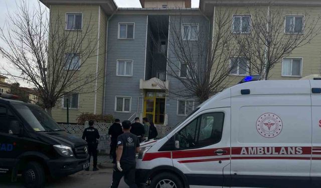 Patates kızartmasından zehirlendikleri iddiasıyla anne ve 3 çocuğu hastanelik oldu