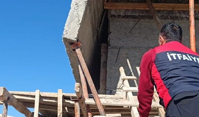 Patnos’ta inşaat kazası: 2 işçi yaralandı