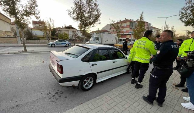 Polis uygulamasından kaçan sürücünün ehliyetine 2 yıl el konulurken, para cezası yazıldı