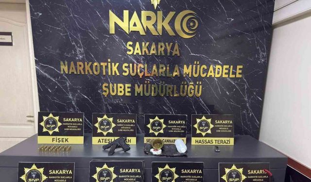 Sakarya’da uyuşturucu operasyonu: 3 gözaltı