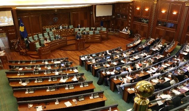 Kosova Meclisi feshedildi