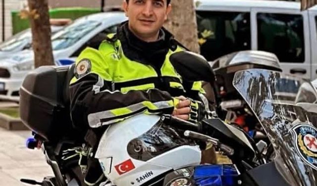 Görevi başında kalp krizi geçiren polis memuru şehit oldu