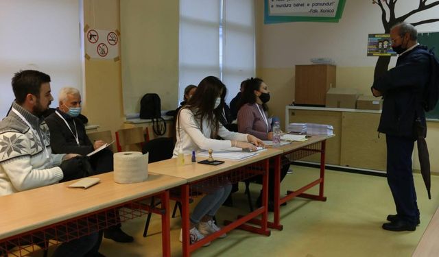 Kosova'da erken genel seçime gidilmesi bekleniyor