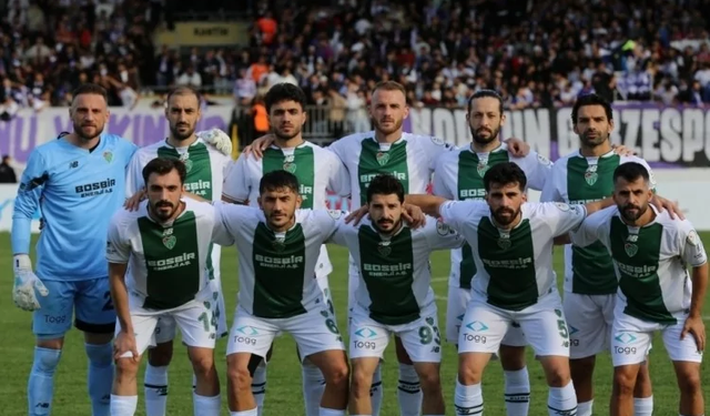 Bursaspor sahasında Aliağa FK ile golsüz berabere kaldı