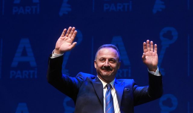 Ağıralioğlu cumhurbaşkanı adayı olacağını duyurdu