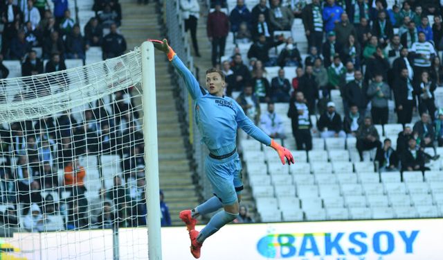 Kerem Matışlı Bursaspor kalesinde güven veriyor...