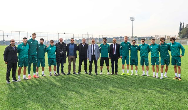 BUÜ’den Bursaspor’a tam destek