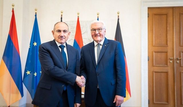 Ermenistan Başbakanı Paşinyan, Steinmeier ile görüştü