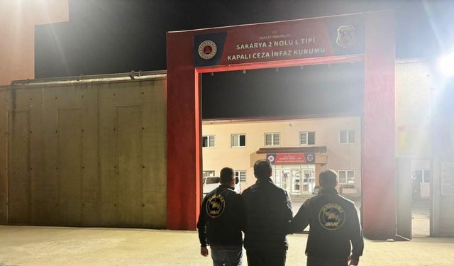 42 ve 28 yıl hapis cezası olan şahıslar jandarmadan kaçamadı