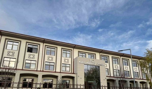 Adliyede çalışan memur ihale bedellerini zimmetine geçirdiği iddiasıyla tutuklandı