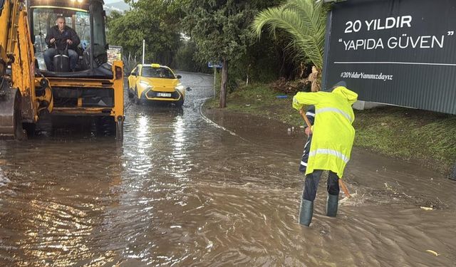 AFAD, ekiplerle birlikte Muğla’daki yağışlara karşı teyakkuzda