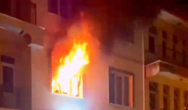 Aksaray’da apartmanda çıkan yangın ekiplerce söndürüldü