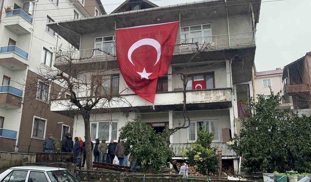 'Amca babam şehit oldu, başımız sağ olsun'